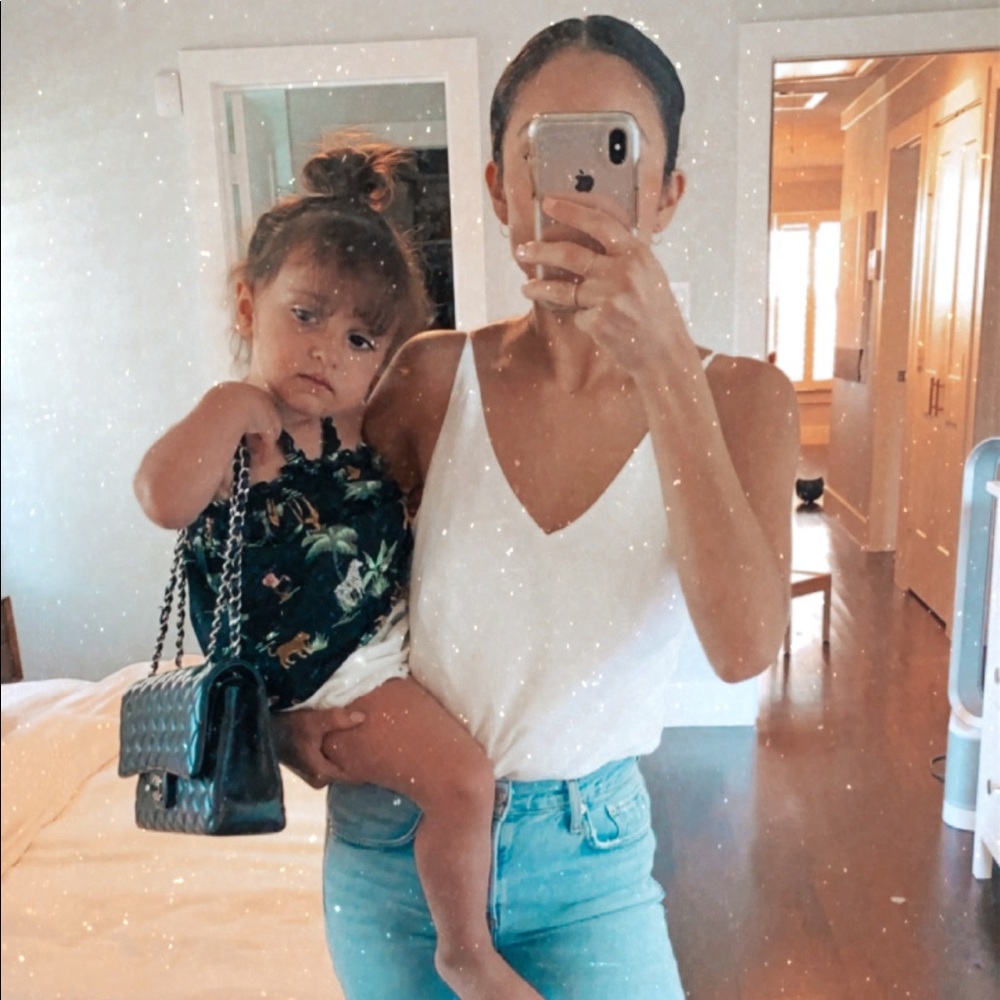 Meet your Posher, Renata